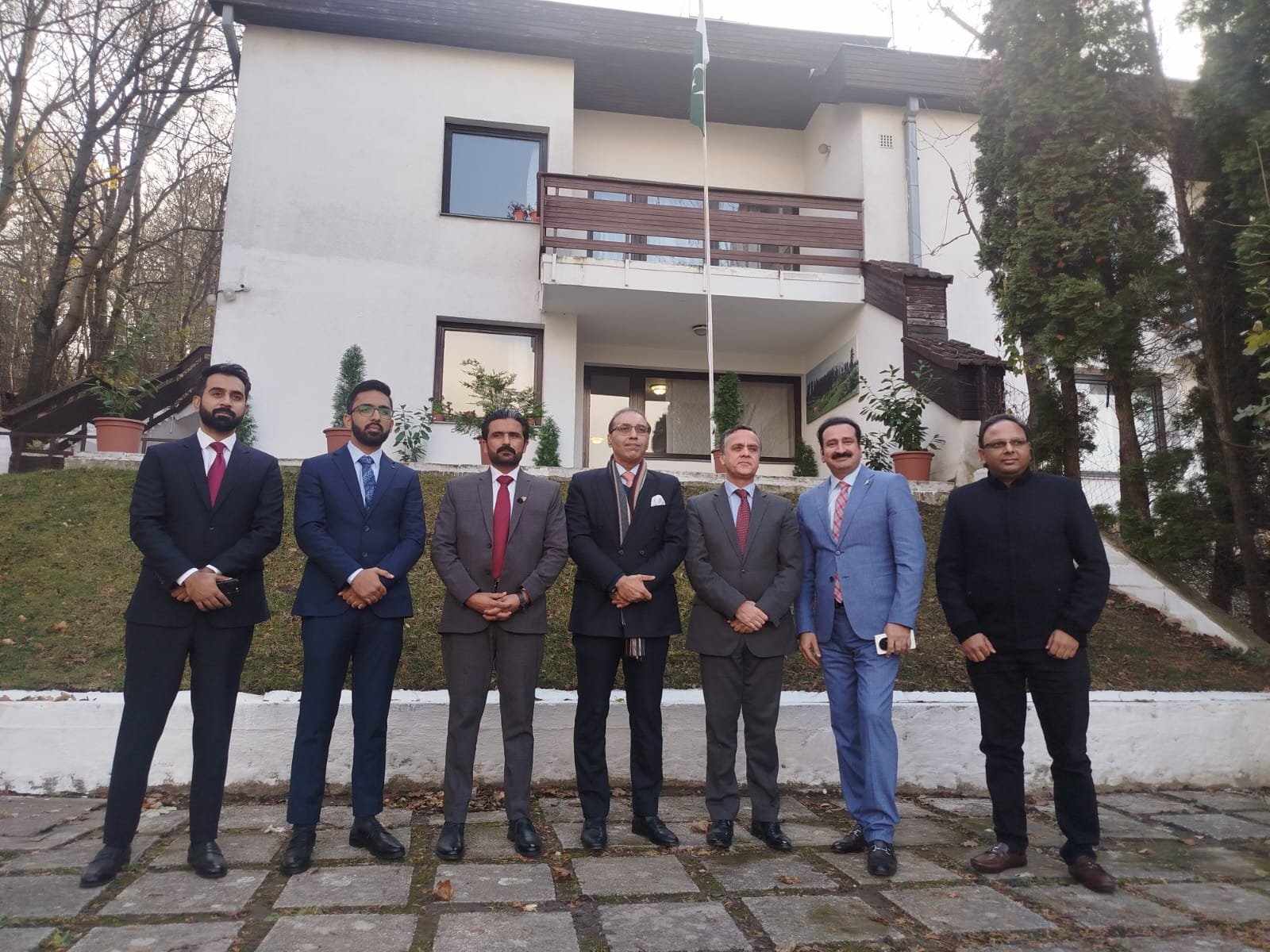 PK-Embassy-Visit-Hungry-